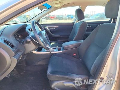Zdjęcie 7 z 12 samochodu: 2015 NISSAN ALTIMA 2.5 VIN:1N4AL3AP1FC203520 - miniatura