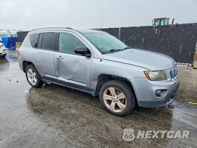 Czwarte zdjęcie samochodu z boku: 2016 JEEP COMPASS SPORT VIN:1C4NJCBA8GD568610 - miniatura