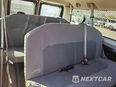 Zdjęcie 10 z 13 samochodu: 2012 FORD ECONOLINE E350 SUPER DUTY WAGON VIN:1FBNE3BL6CDA45705 - miniatura