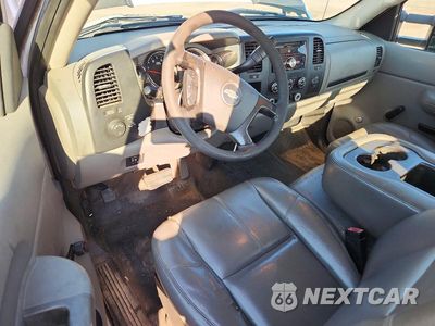 Zdjęcie 8 z 12 samochodu: 2008 CHEVROLET SILVERADO C3500 VIN:1GBJC34608E143383 - miniatura