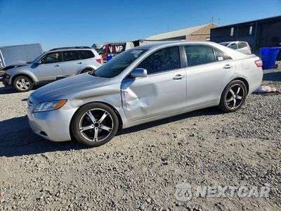 2007 TOYOTA CAMRY LE 4T1BE46K57U064821 - główne zdjęcie licytacji z USA - miniatura