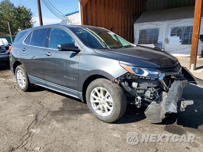 Czwarte zdjęcie samochodu z boku: 2020 CHEVROLET EQUINOX LT VIN:2GNAXUEV8L6157743 - miniatura