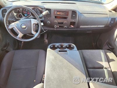Zdjęcie 8 z 12 samochodu: 2013 CHEVROLET SILVERADO VIN:1GCRKSE7XDZ367105 - miniatura