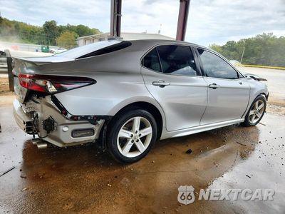Trzecie zdjęcie samochodu z tyłu: 2024 TOYOTA CAMRY SE VIN:4T1G11AK4RU894426 - miniatura