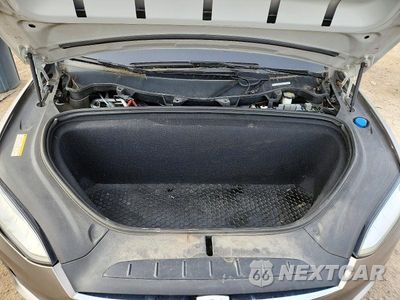 Zdjęcie 12 z 13 samochodu: 2017 TESLA MODEL X VIN:5YJXCAE2XHF051041 - miniatura