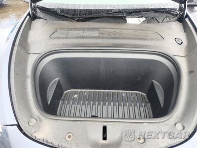 Zdjęcie 11 z 12 samochodu: 2020 TESLA MODEL Y VIN:5YJYGDEFXLF023827 - miniatura