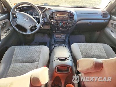 Zdjęcie 8 z 12 samochodu: 2005 TOYOTA TUNDRA DOUBLE CAB SR5 VIN:5TBDT44165S468802 - miniatura