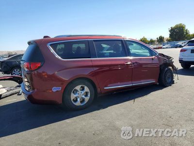 Trzecie zdjęcie samochodu z tyłu: 2018 CHRYSLER PACIFICA HYBRID LIMITED VIN:2C4RC1N71JR230129 - miniatura
