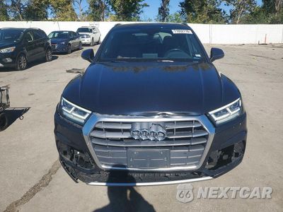Piąte zdjęcie samochodu w środku: 2018 AUDI Q5 PREMIUM PLUS VIN:WA1BNAFY7J2166397 - miniatura