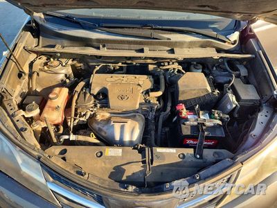 Zdjęcie 12 z 13 samochodu: 2015 TOYOTA RAV4 XLE VIN:JTMWFREV9FD074357 - miniatura