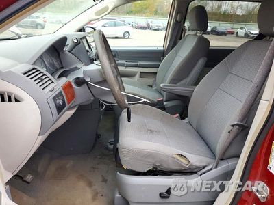 Zdjęcie 7 z 13 samochodu: 2008 CHRYSLER TOWN & COUNTRY LX VIN:2A8HR44H88R799634 - miniatura