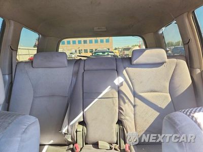 Zdjęcie 10 z 13 samochodu: 2005 TOYOTA HIGHLANDER BASE VIN:JTEGP21A550069301 - miniatura