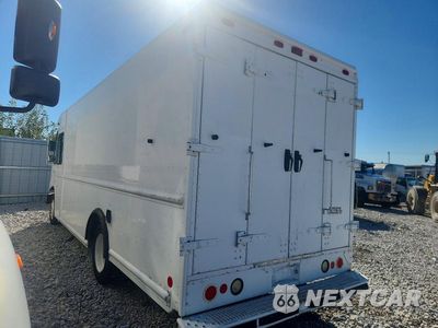 Drugie zdjęcie samochodu z przodu: 2007 FREIGHTLINER MT45G CHASSIS DELIVERY TRUCK VIN:4UZAANBW27CY44609 - miniatura