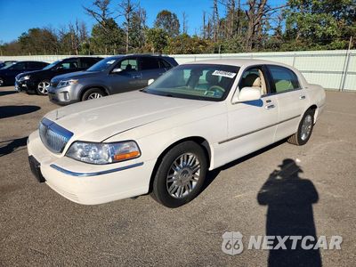 2007 LINCOLN TOWN CAR SIGNATURE 1LNHM81WX7Y624209 - główne zdjęcie licytacji z USA - miniatura