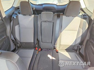 Zdjęcie 10 z 14 samochodu: 2019 FORD ESCAPE SE VIN:1FMCU9GD5KUC34463 - miniatura