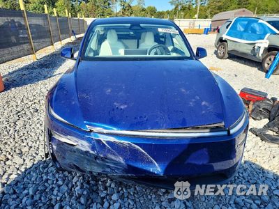 Piąte zdjęcie samochodu w środku: 2026 TESLA MODEL Y VIN:7SAYGDED8TF546927 - miniatura