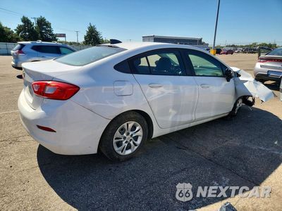 Trzecie zdjęcie samochodu z tyłu: 2019 CHEVROLET CRUZE LS VIN:1G1BC5SM6K7147665 - miniatura