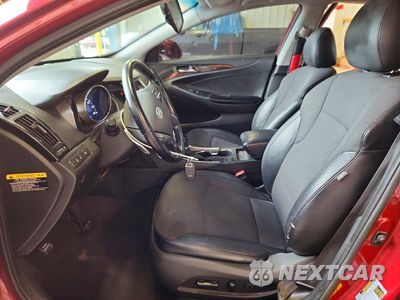 Zdjęcie 7 z 12 samochodu: 2014 HYUNDAI SONATA SE 2.0T VIN:5NPEC4AB7EH946353 - miniatura