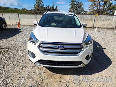Piąte zdjęcie samochodu w środku: 2017 FORD ESCAPE TITANIUM VIN:1FMCU0JD0HUE67521 - miniatura