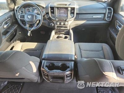 Zdjęcie 8 z 12 samochodu: 2019 RAM 1500 BIG HORN/LONE STAR VIN:1C6RREFG9KN641837 - miniatura