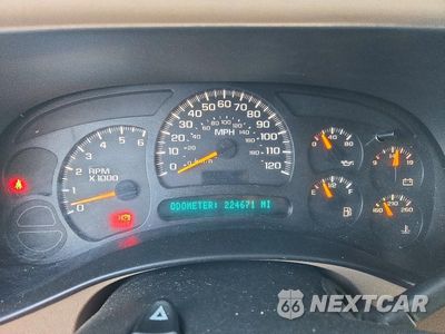 Zdjęcie 9 z 13 samochodu: 2005 CHEVROLET TAHOE C1500 VIN:1GNEC13T65R119691 - miniatura