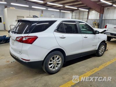 Trzecie zdjęcie samochodu z tyłu: 2021 CHEVROLET EQUINOX LT VIN:2GNAXJEV3M6141739 - miniatura