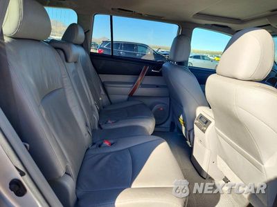 Zdjęcie 11 z 14 samochodu: 2009 TOYOTA HIGHLANDER LIMITED VIN:JTEES42A192142531 - miniatura