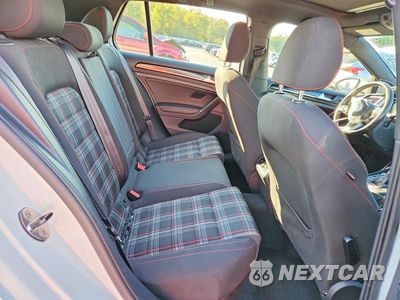 Zdjęcie 10 z 12 samochodu: 2016 VOLKSWAGEN GTI S/SE VIN:3VW4T7AU7GM053107 - miniatura