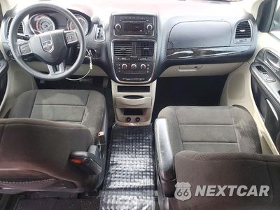 Zdjęcie 8 z 13 samochodu: 2012 DODGE GRAND CARAVAN SE VIN:2C4RDGBG7CR325298 - miniatura