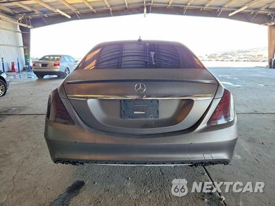 Zdjęcie 6 z 12 samochodu: 2016 MERCEDES-BENZ S 550 VIN:WDDUG8CB6GA222867 - miniatura
