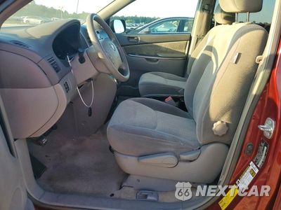 Zdjęcie 7 z 13 samochodu: 2007 TOYOTA SIENNA LE 8-PASSENGER VIN:5TDZK23C57S057725 - miniatura