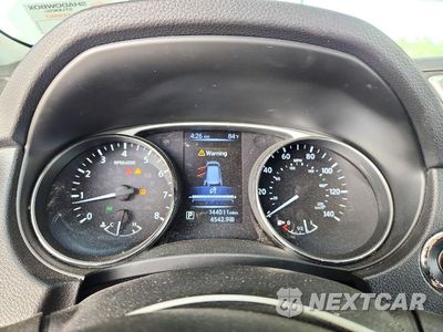 Zdjęcie 9 z 12 samochodu: 2016 NISSAN ROGUE SV VIN:KNMAT2MV3GP680619 - miniatura