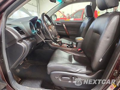 Zdjęcie 7 z 13 samochodu: 2012 TOYOTA HIGHLANDER HYBRID LIMITED VIN:JTEDC3EH7C2006701 - miniatura