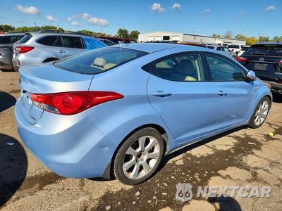 Trzecie zdjęcie samochodu z tyłu: 2013 HYUNDAI ELANTRA LIMITED VIN:KMHDH4AE9DU505931 - miniatura