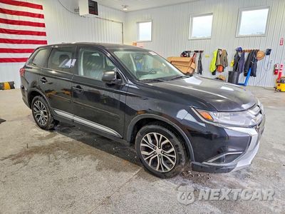 Czwarte zdjęcie samochodu z boku: 2017 MITSUBISHI OUTLANDER ES VIN:JA4AZ2A33HZ007976 - miniatura
