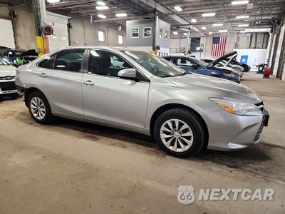 Czwarte zdjęcie samochodu z boku: 2017 TOYOTA CAMRY LE VIN:4T1BF1FK0HU288317 - miniatura