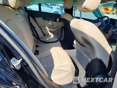 Zdjęcie 10 z 12 samochodu: 2015 MERCEDES-BENZ C 300 VIN:55SWF4JB8FU076137 - miniatura