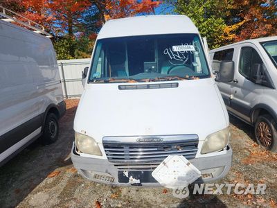 Piąte zdjęcie samochodu w środku: 2002 FREIGHTLINER SPRINTER 2500 VIN:WD2YD341325293263 - miniatura