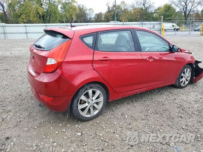 Trzecie zdjęcie samochodu z tyłu: 2013 HYUNDAI ACCENT SE VIN:KMHCU5AE9DU109687 - miniatura