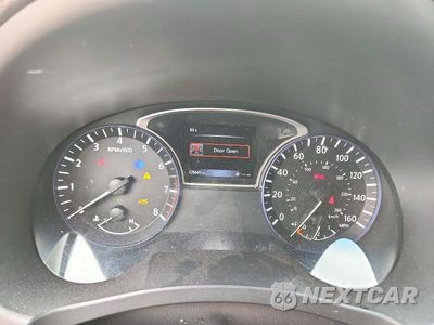 Zdjęcie 9 z 13 samochodu: 2016 NISSAN ALTIMA 2.5 SR VIN:1N4AL3AP1GC200599 - miniatura
