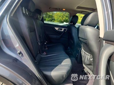 Zdjęcie 11 z 14 samochodu: 2017 INFINITI QX70 BASE VIN:JN8CS1MU8HM142504 - miniatura