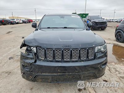 Piąte zdjęcie samochodu w środku: 2019 JEEP GRAND CHEROKEE LAREDO VIN:1C4RJFAGXKC778083 - miniatura