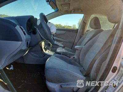 Zdjęcie 7 z 13 samochodu: 2009 TOYOTA COROLLA LE VIN:1NXBU40E09Z158470 - miniatura