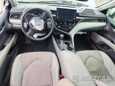 Zdjęcie 8 z 12 samochodu: 2022 TOYOTA CAMRY XSE VIN:4T1K61AK8NU017203 - miniatura
