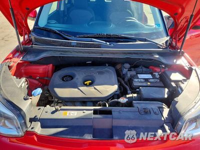 Zdjęcie 11 z 12 samochodu: 2018 KIA SOUL + VIN:KNDJP3A59J7582099 - miniatura