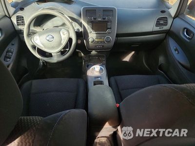 Zdjęcie 8 z 13 samochodu: 2016 NISSAN LEAF S VIN:1N4AZ0CP7GC308266 - miniatura