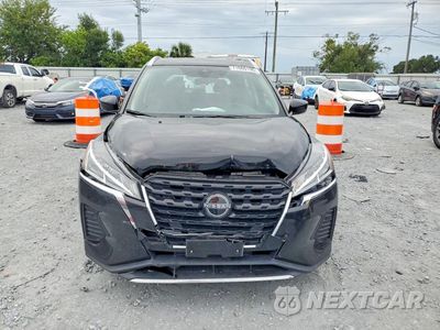 Piąte zdjęcie samochodu w środku: 2024 NISSAN KICKS SV VIN:3N1CP5CV5RL509002 - miniatura