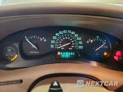 Zdjęcie 9 z 12 samochodu: 2002 BUICK CENTURY CUSTOM VIN:2G4WS52J721124812 - miniatura