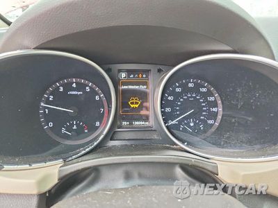 Zdjęcie 9 z 14 samochodu: 2017 HYUNDAI SANTA FE SE VIN:KM8SNDHF4HU224835 - miniatura