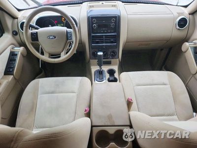 Zdjęcie 8 z 14 samochodu: 2010 FORD EXPLORER XLT VIN:1FMEU6DEXAUA19843 - miniatura